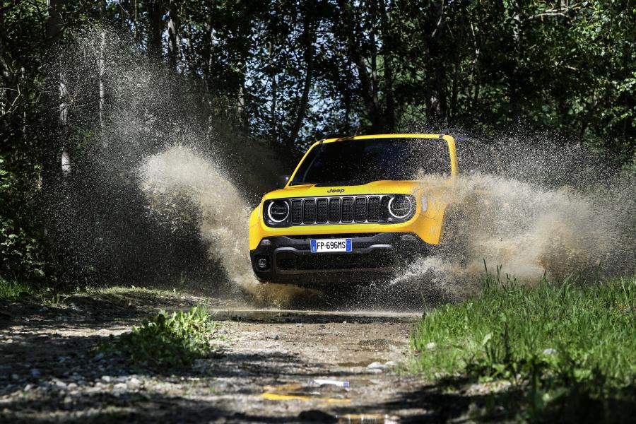  Jeep Renegade Trailhawk (BU) 2018 года  (WW) (фото 14 из 25)
